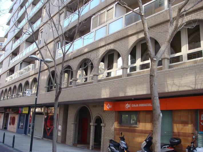 Apartamento de vacaciones para 5 personas, con Balcón y Terraza en Zaragoza