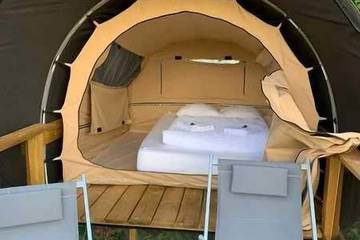 Mobil home pour 2 personnes, avec sauna à Chamberet