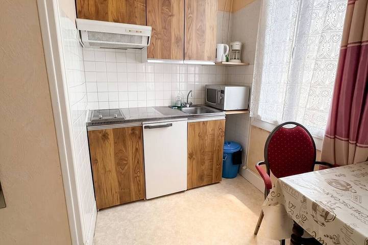 Ganze Wohnung, Homerez - Studio in Néris-les-Bains in Néris-les-Bains, Montluçon und Umgebung