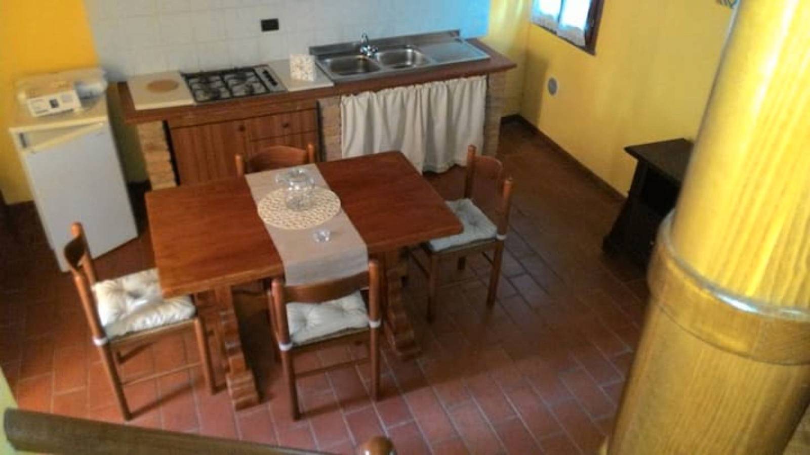 Cały apartament, Apartment 'Il Girasole' with Shared Pool, Wi-Fi and Air Conditioning in Vinci, Prowincja Florencja