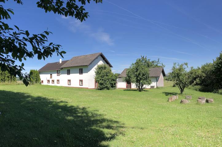Ferienhaus für 6 Personen, mit Terrasse und Garten sowie Sauna in Eifel (Rheinland-Pfalz)
