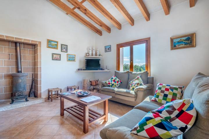 Rustikale Finca "Saresta den Rumbet" mit Pool, Garten, Terrasse & Wlan in Llucmajor, Mallorca Süden