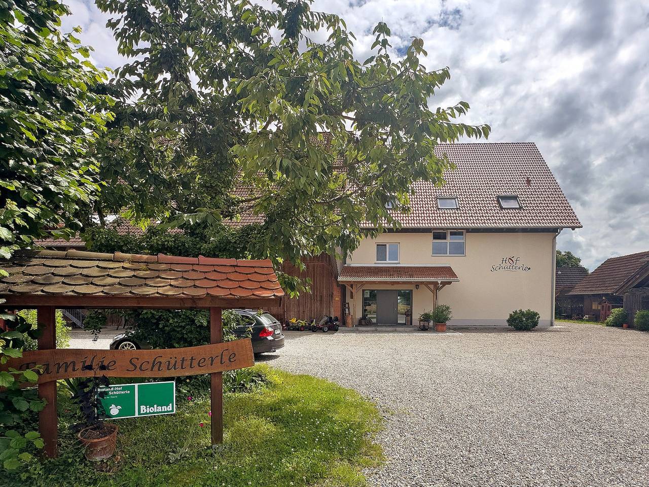 Ganze Wohnung, Ferienwohnung "Waldruhe Hof Schütterle" mit Seeblick, Gemeinschaftsgarten und Wlan in Friedrichshafen, Region Bodensee-Oberschwaben