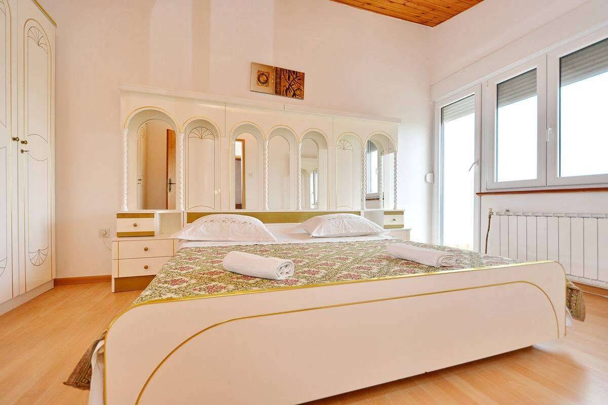 Casa vacanza a Kastela a partire da 243€ a notte