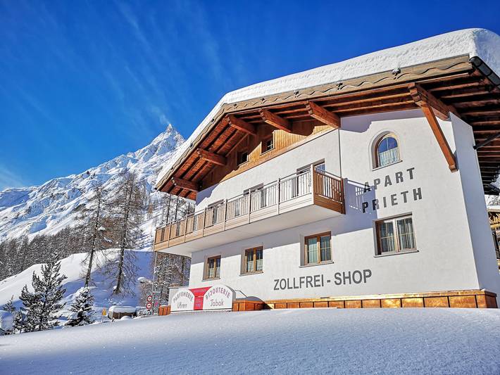 Ferienwohnung für 2 Personen, mit Terrasse in Graubünden - 2
