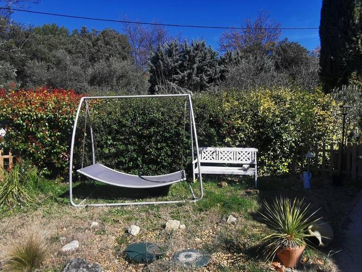 Gîte pour 4 personnes, avec jardin et vue à Malemort-du-Comtat - 3