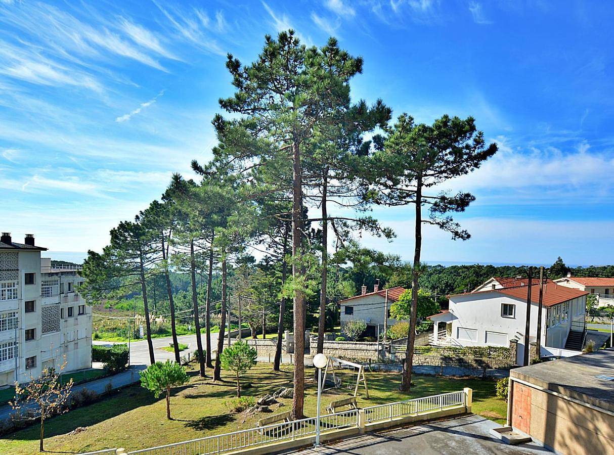 Ganze Wohnung, Two-Bedroom Apartment in Buraco da Londra (O Grove), O Grove