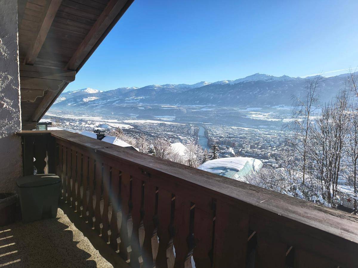 Geheel appartement, Apartment with Mountain View in Innsbruck, Innsbruck Land