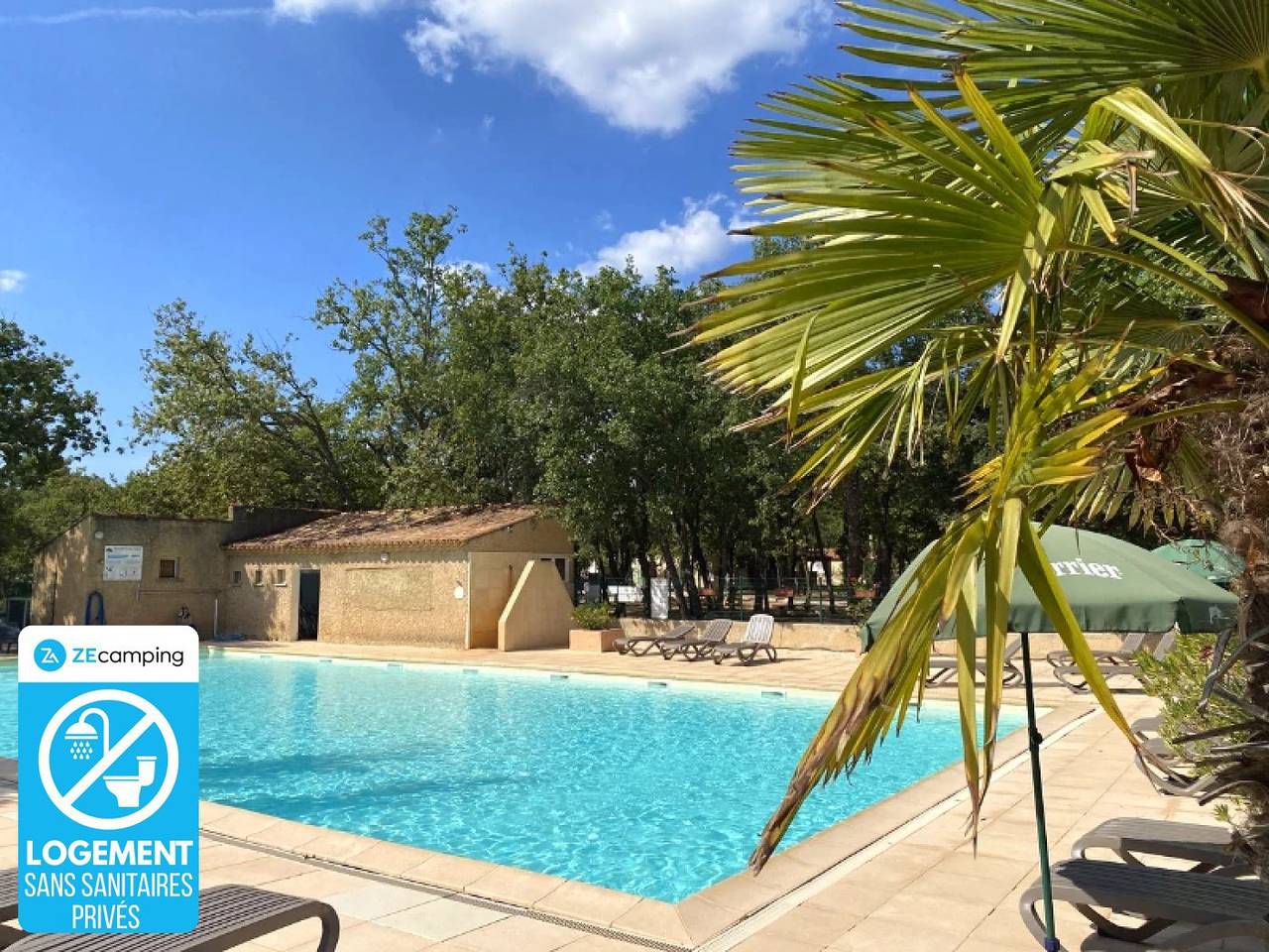 Zecamping 3 étoiles animé piscine chauffée pet friendly locatif 24m2 in Saint-Saturnin-lès-Apt, Parque natural regional del Luberon
