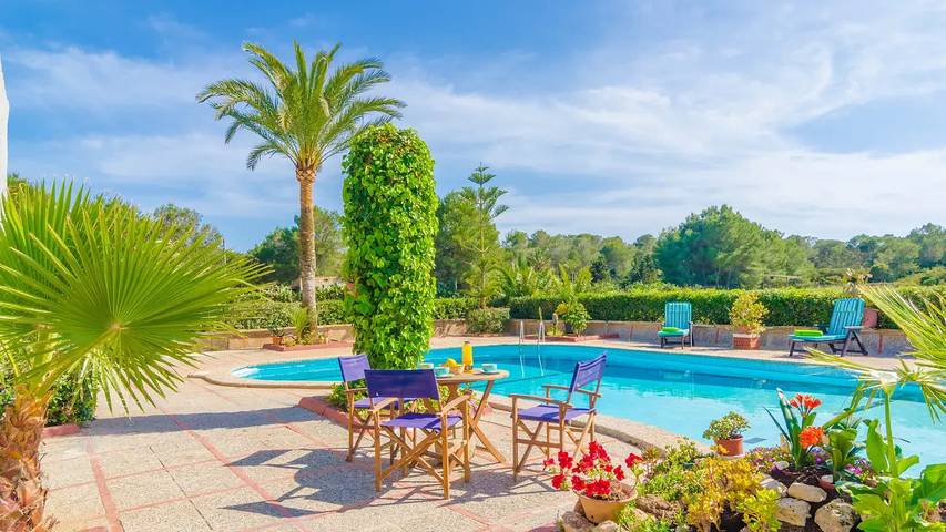 Villa für 7 Personen, mit Pool und Garten in Es Trenc