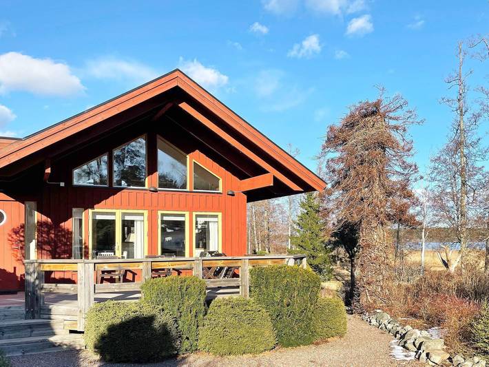Ferienhaus für 4 Personen, mit Balkon und Terrasse in Värmland