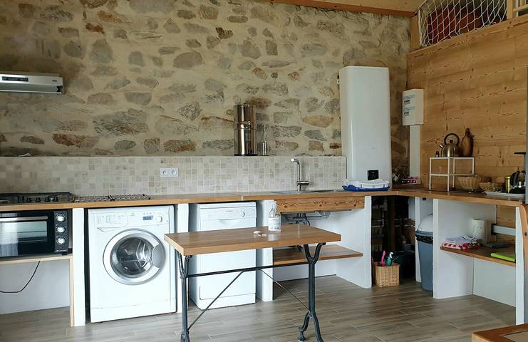 Gîte pour 4 personnes, avec jardin et terrasse, animaux acceptés en Ardèche - 4