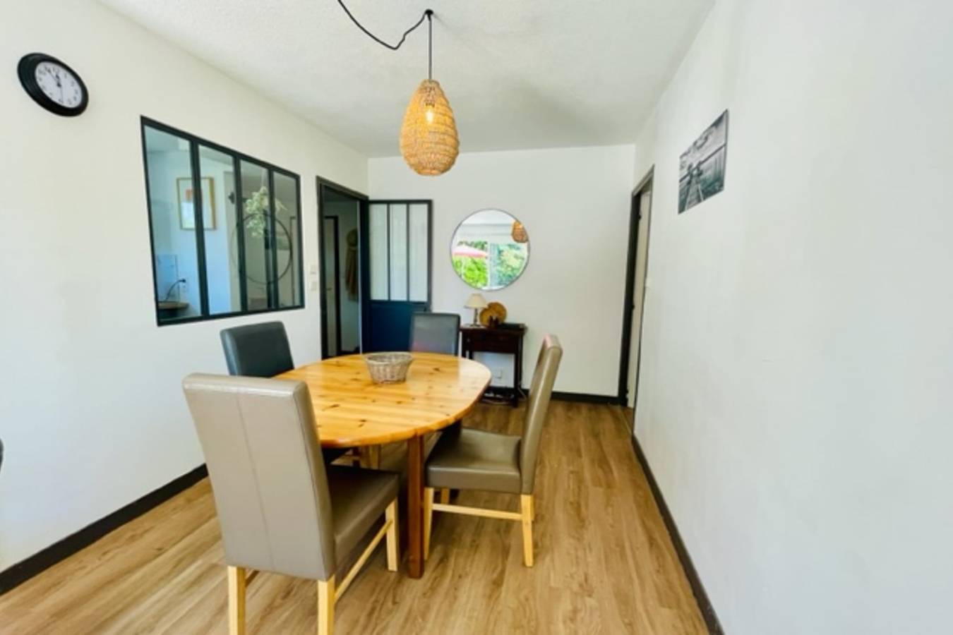 Apartamento entero, Spacious cocoon with pool in La Rochelle in La Rochelle, Región de La Rochelle