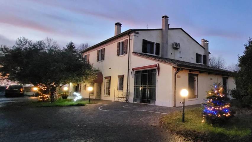 Villa pour 12 personnes, avec jardin à Rimini
