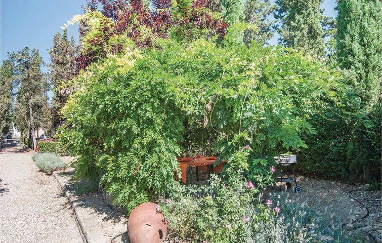 Apartamento vacacional entero, Apartamento junto a la piscina con cuna y aparcamiento in Montespertoli, Chianti