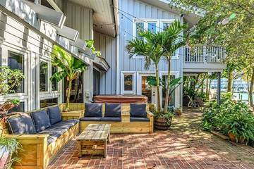 Vacation Home for 16 Guests in Ocean City, Worcester County, Picture 3