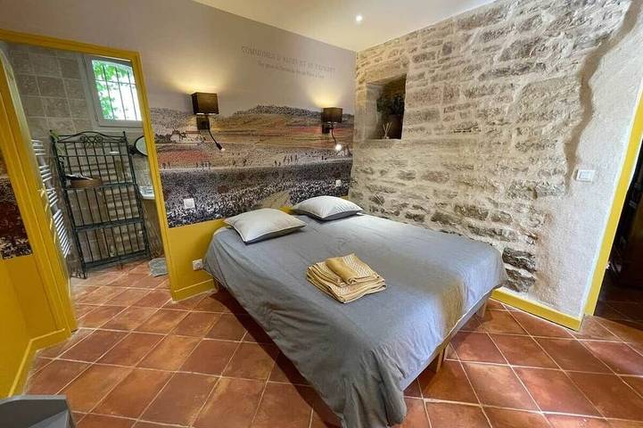 Location de vacances pour 10 personnes, avec jardin et terrasse à Auxey-Duresses - 2