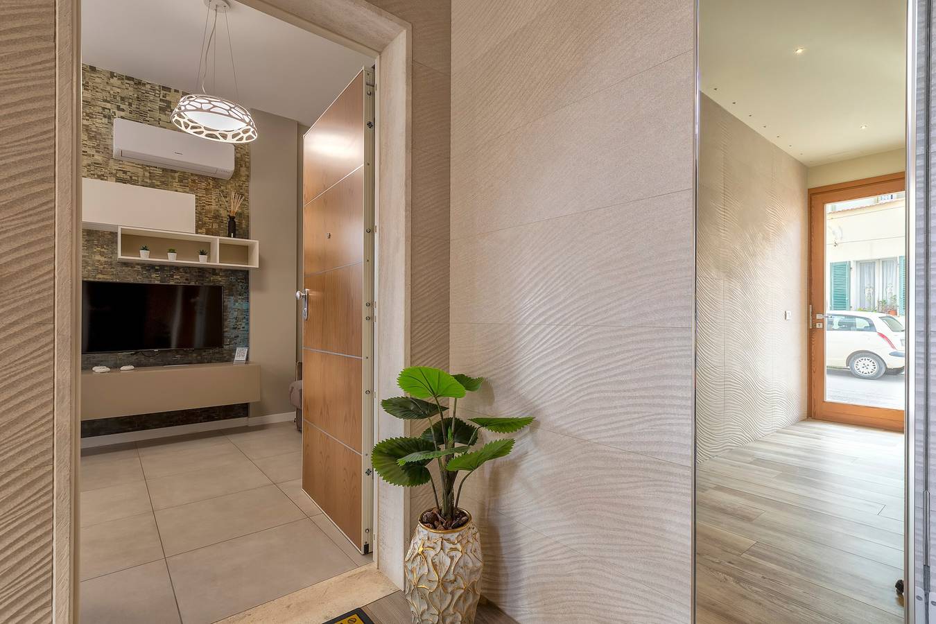 Apartment 'Luxury Sofia Home Alghero' with Balcony, Wi-Fi and Air Conditioning in Mercede, Alghero