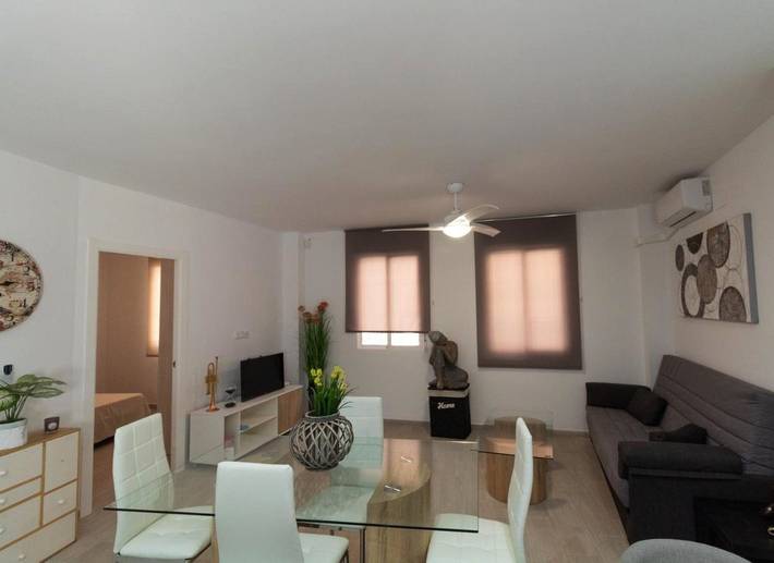 Apartamento para 7 personas, con Terraza en Mislata
