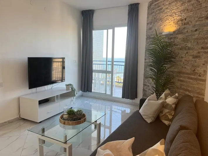 Ferienwohnung für 4 Personen, mit Ausblick und Balkon - 1