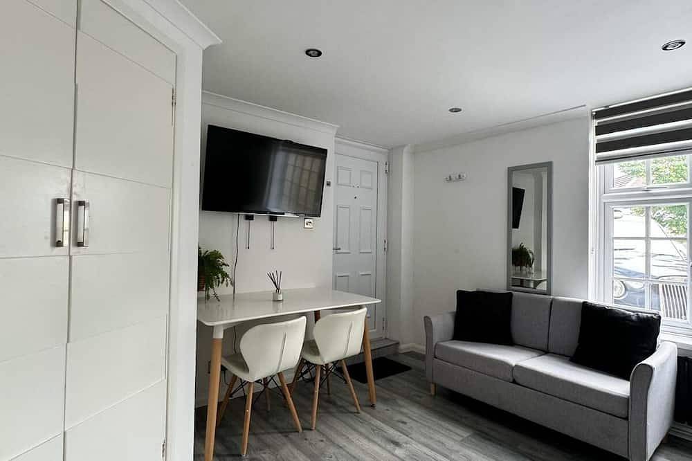 Entire apartment, “Great location” Cosy Modern Apartment inc. Twin/Dbl Bedroom & Free Parking in Oxford, Oxfordshire
