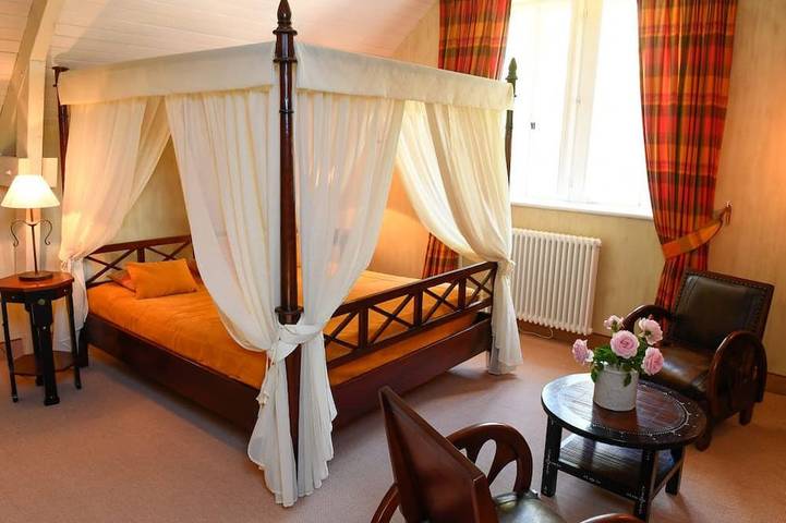 Location de vacances pour 2 personnes, avec piscine ainsi que terrasse et jardin à Martel - 2