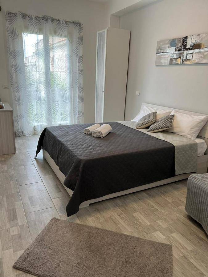 Deluxe Triple Room in Carini, Provincia di Palermo