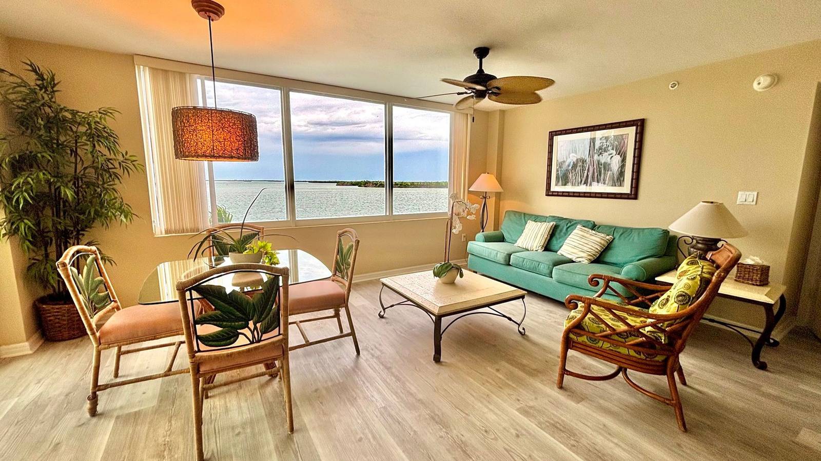 Entire apartment, Lovers Key Resort Suite 2 in Bonita Bay, Bonita Springs
