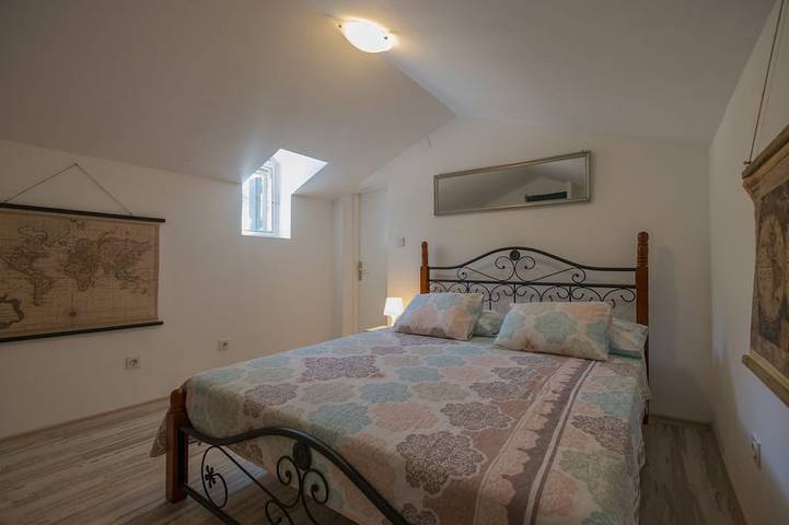 Villa Marchelina Grubine - Schöne Steinvilla mit 2 Pools in Imotski, Makarska Riviera
