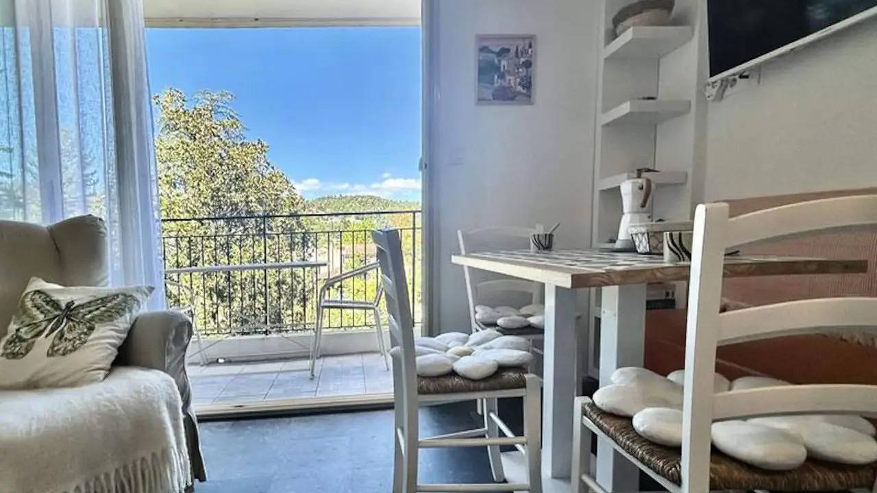 Apartamento vacacional entero, Ferienwohnung für 2 Personen (25 m²) in Gréoux-les-Bains in Gréoux-les-Bains, Alpes de Alta Provenza
