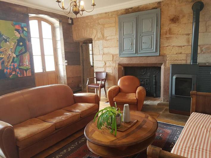 Location de vacances pour 12 personnes, avec Terrasse ainsi que Jardin et Vue dans Gouhenans