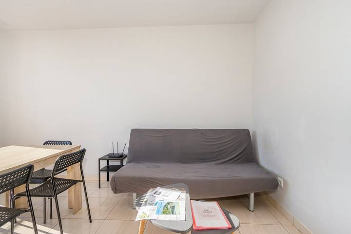 Hel lejlighed, Cal Benet de Camarassa 3 – Piso céntrico con 3 habitaciones y ascensor in Camarasa, Noguera