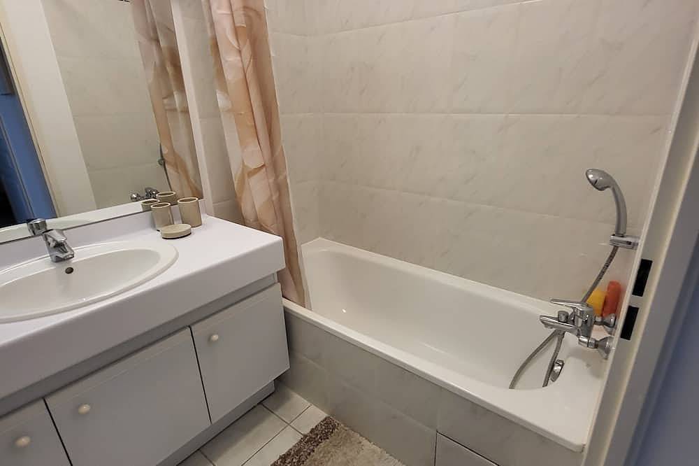 Apartamento entero, T3 spacious hyper-centre - Families & Pros - Geneva 5 min away in Saint-Julien-en-Genevois, Región de Saint-Julien-en-Genevois