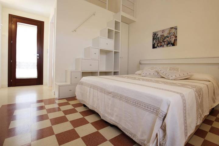 Chambre d’hôte pour 2 personnes, avec terrasse et vue à Magomadas - 3