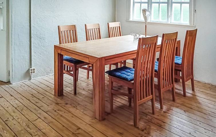 Hus för 8 Personer med trädgård in Högsby