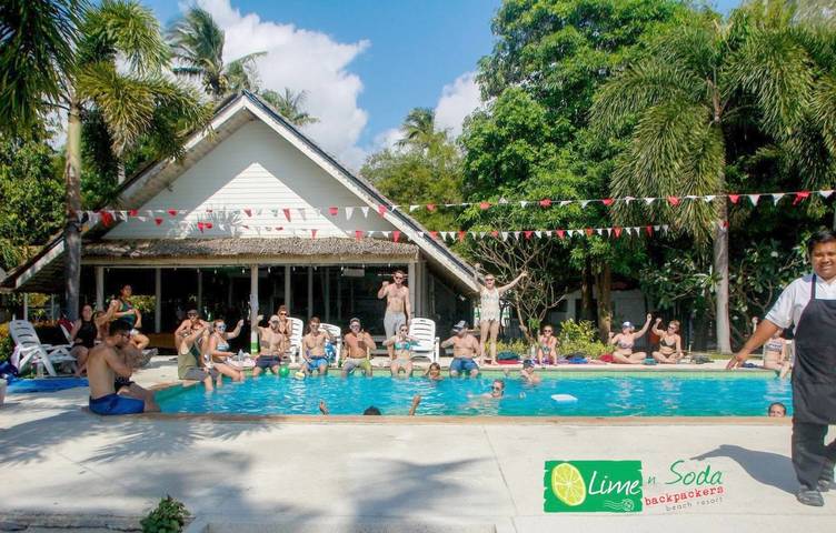 Bungalow für 10 Personen, mit Sauna und Garten sowie Terrasse und Whirlpool auf Koh Phangan