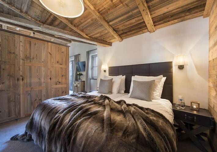 Ferienwohnung für 11 Personen, mit Balkon und Whirlpool sowie Terrasse und Garten in Glarus - 2