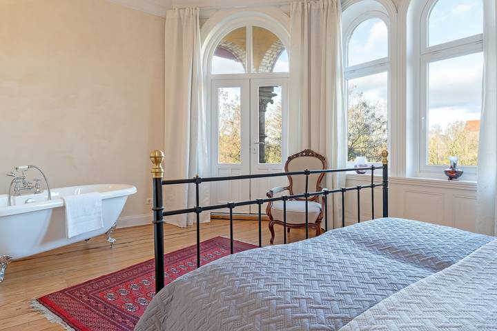 Ganze Ferienwohnung, Villa Eck Gartenblick in Eutin, Ostholstein