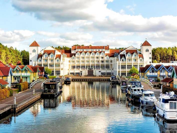 Ferienwohnung für 2 Personen, mit Sauna und Terrasse sowie Pool, mit Haustier im Ruppiner Land