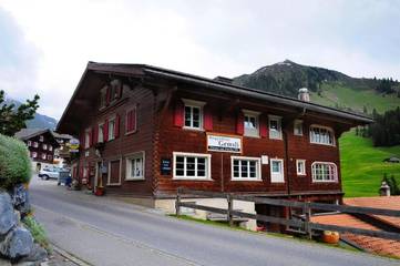 BnB für 2 Personen, mit Ausblick, mit Haustier in Graubünden