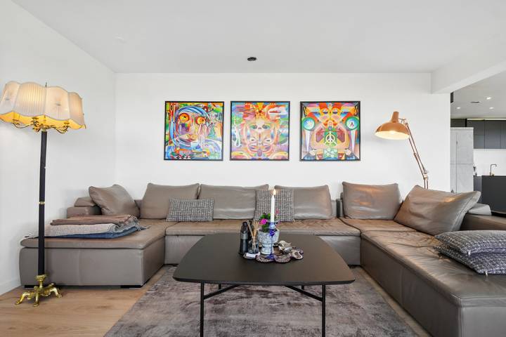 Neues Ferienhaus mit Meerblick und Spa in Tejn, Allinge