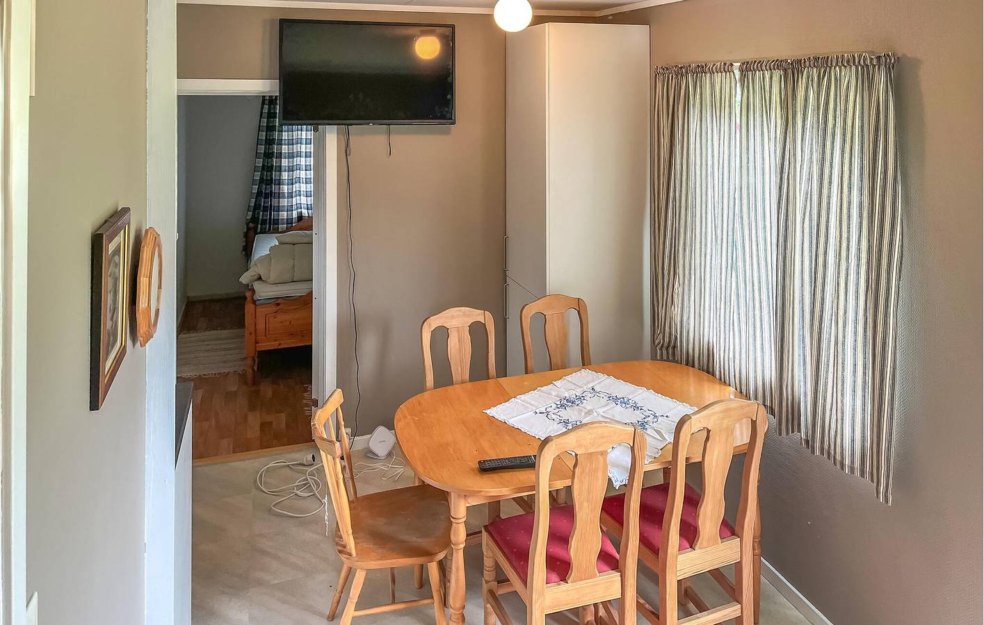 Ganze Ferienwohnung, Ferienwohnung für 5 Personen mit Garten in Eresfjord, Nesset