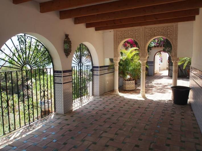 Location de vacances pour 6 personnes, avec terrasse ainsi que jardin et piscine à Mojácar - 2