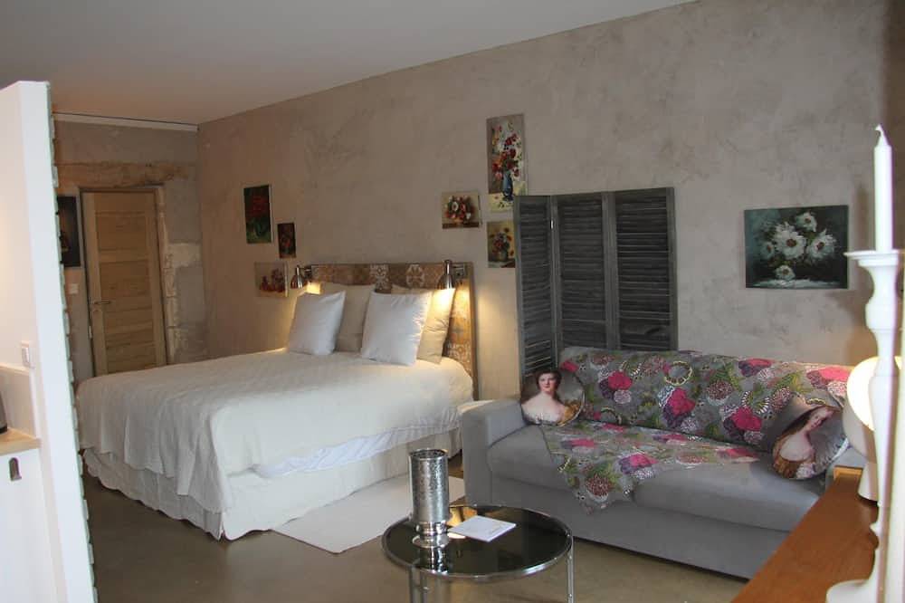 Ganze Wohnung, Gite Luberon-Studio-Superior-Nasszelle-Gartenblick in Velleron, Vaucluse