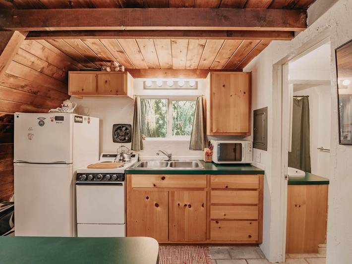 Nostalgischer, rustikaler Rückzugsort in den Ber in Glacier, Mount Baker-Snoqualmie Nationalwald