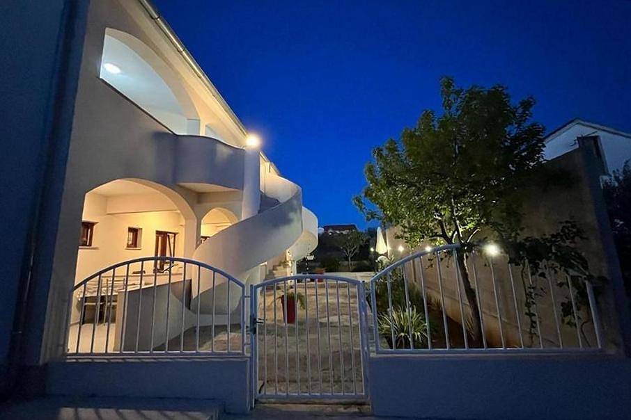 Ganze Wohnung, Studio Appartement mit Terrasse Biograd na Moru, Biograd As-23751-a in Biograd na Moru, Zadar