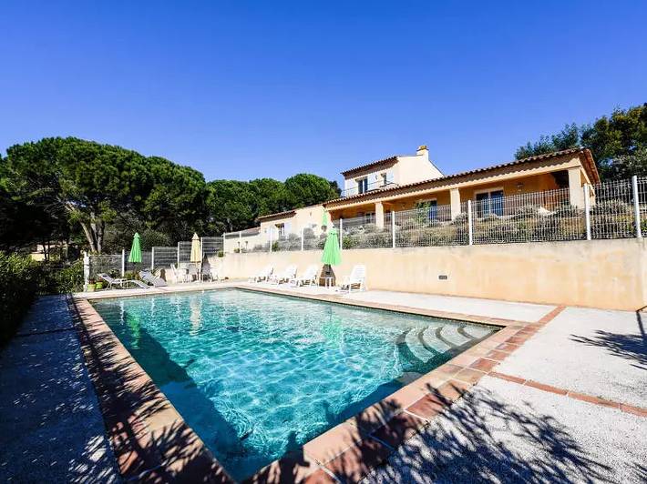 Villa pour 6 personnes, avec balcon et piscine à La Croix-Valmer