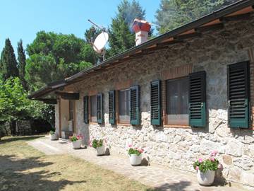 Ferienhaus für 5 Personen, mit Terrasse und Garten in Camaiore
