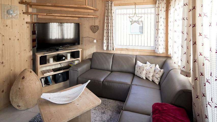 Chalet für 6 Personen, mit Terrasse und Whirlpool sowie Sauna und Garten, mit Haustier in Kreischberg