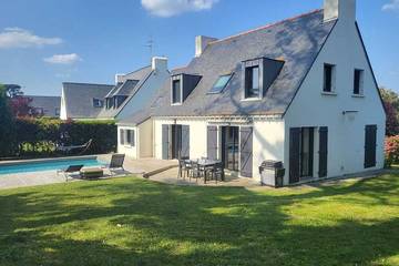 Gîte pour 10 personnes, avec jardin dans Port Navalo